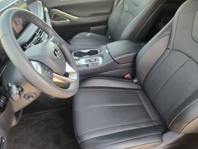 Used 2027 INFINITI QX65 Sport w/ Cargo Package AWD/4WD image 11