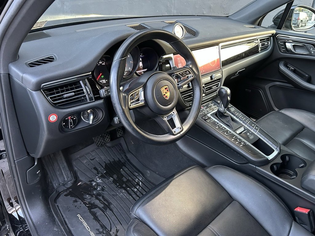 Certified 2020 Porsche Macan S image 4