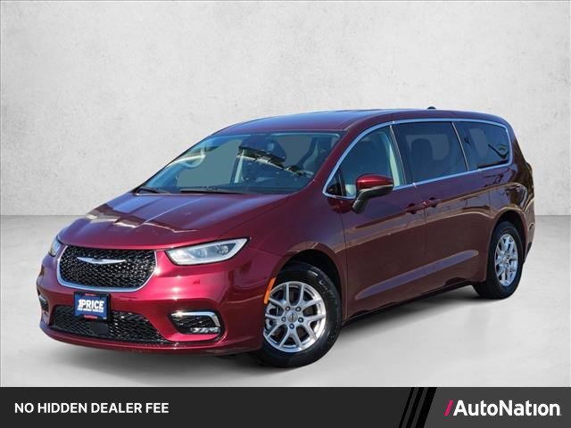 Used 2023 Chrysler Pacifica Touring-L