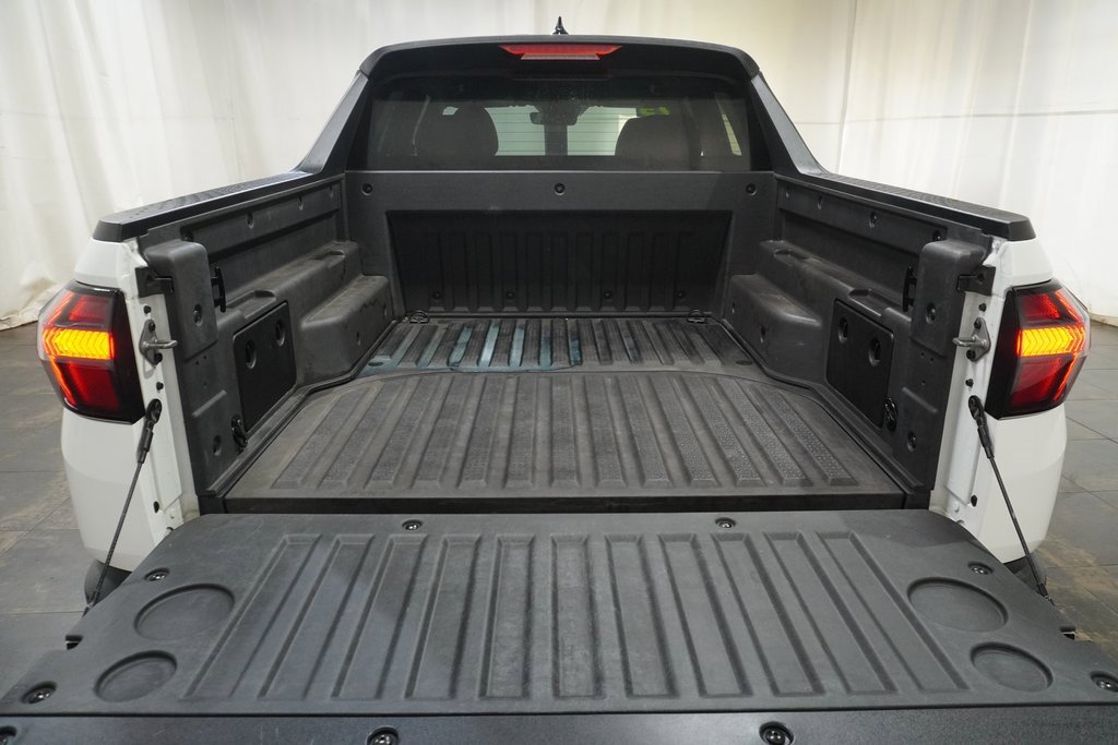 Certified 2023 Hyundai Santa Cruz SE image 6