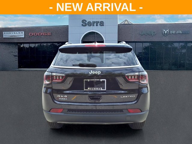 Used 2024 Jeep Compass Limited AWD/4WD image 6