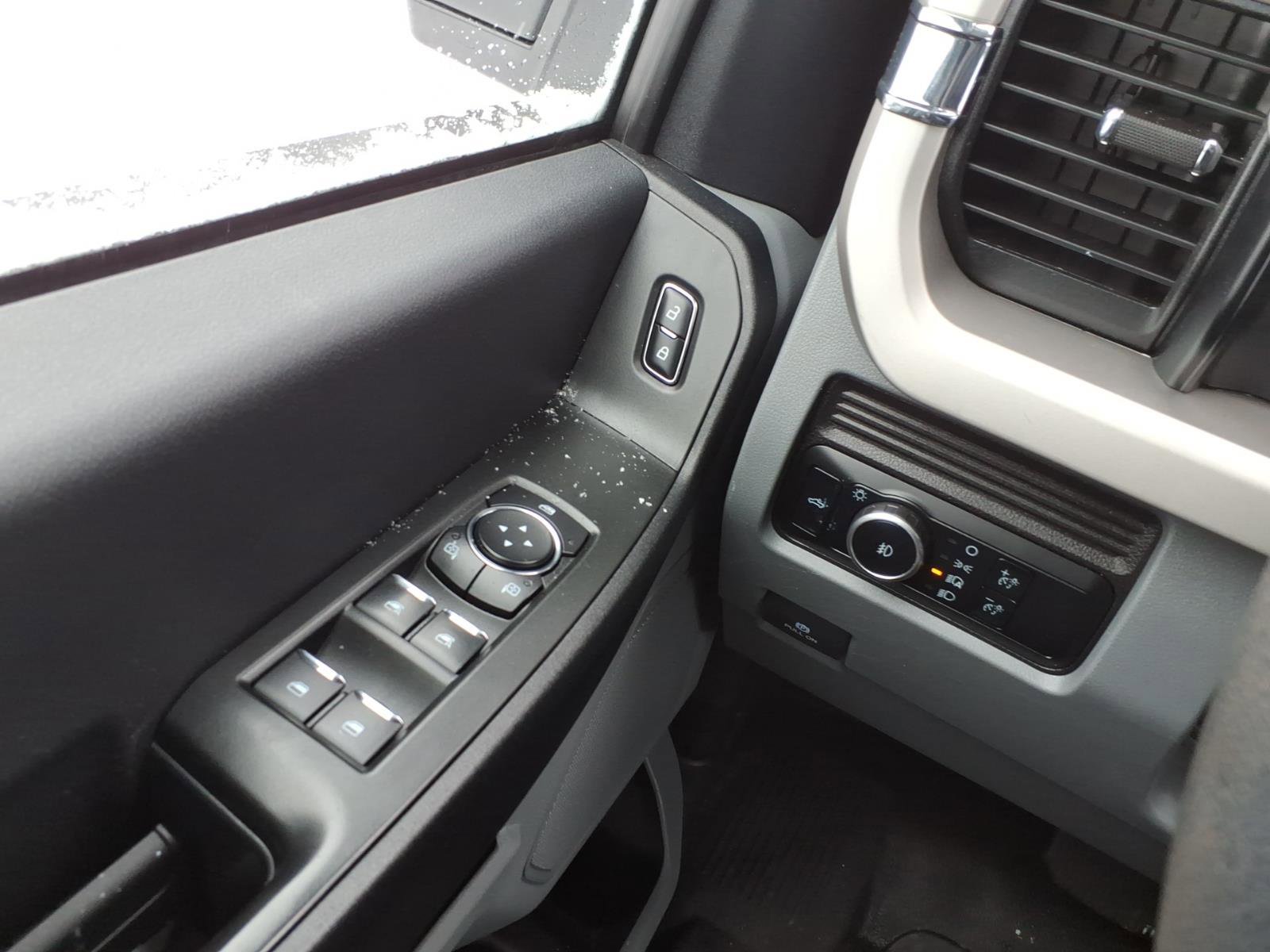 Used 2024 Ford F350 XL w/ XL Driver Assist Package AWD/4WD image 19