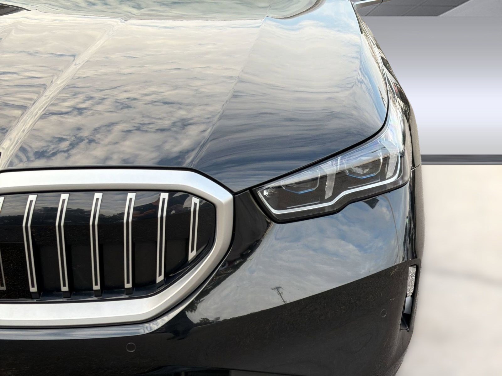 Certified 2026 BMW 540i xDrive image 11