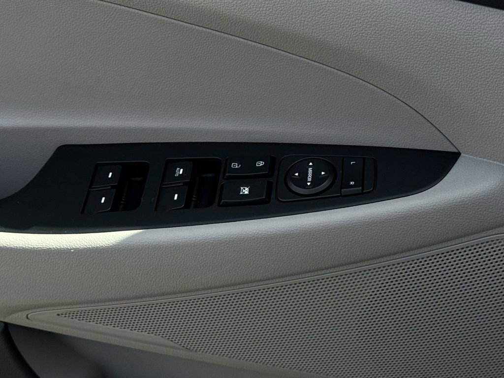 Used 2017 Hyundai Tucson Sport w/ Cargo Package AWD/4WD image 15