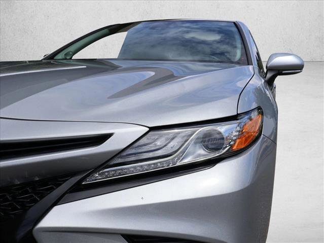 Used 2019 Toyota Camry XSE w/ Navigation Package FWD video 2