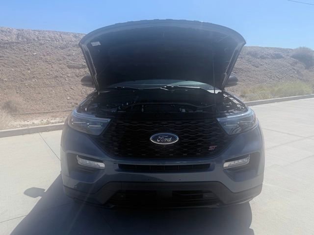 Used 2020 Ford Explorer ST w/ Premium Technology Package image 40