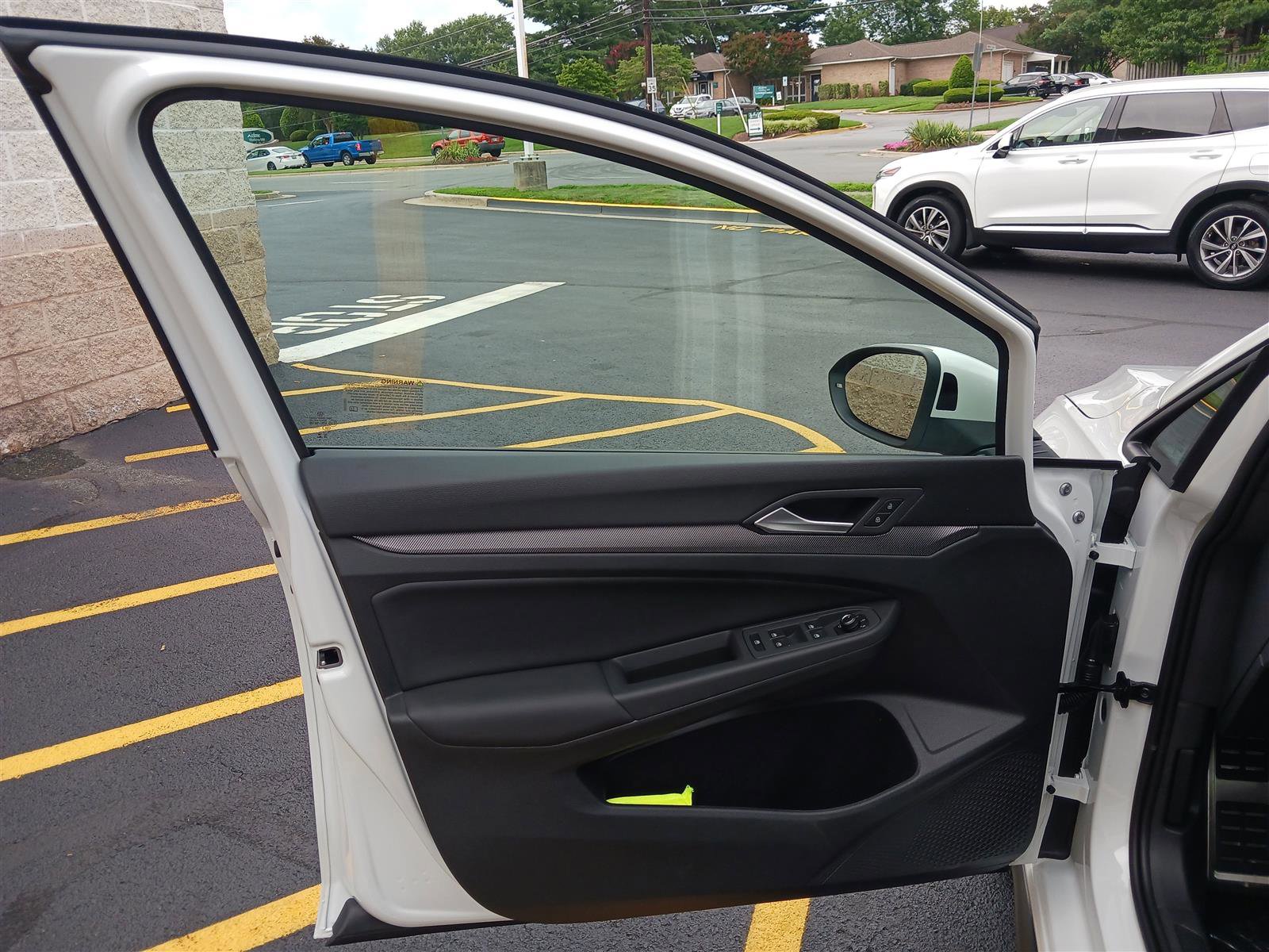 New 2025 Volkswagen GTI SE image 14