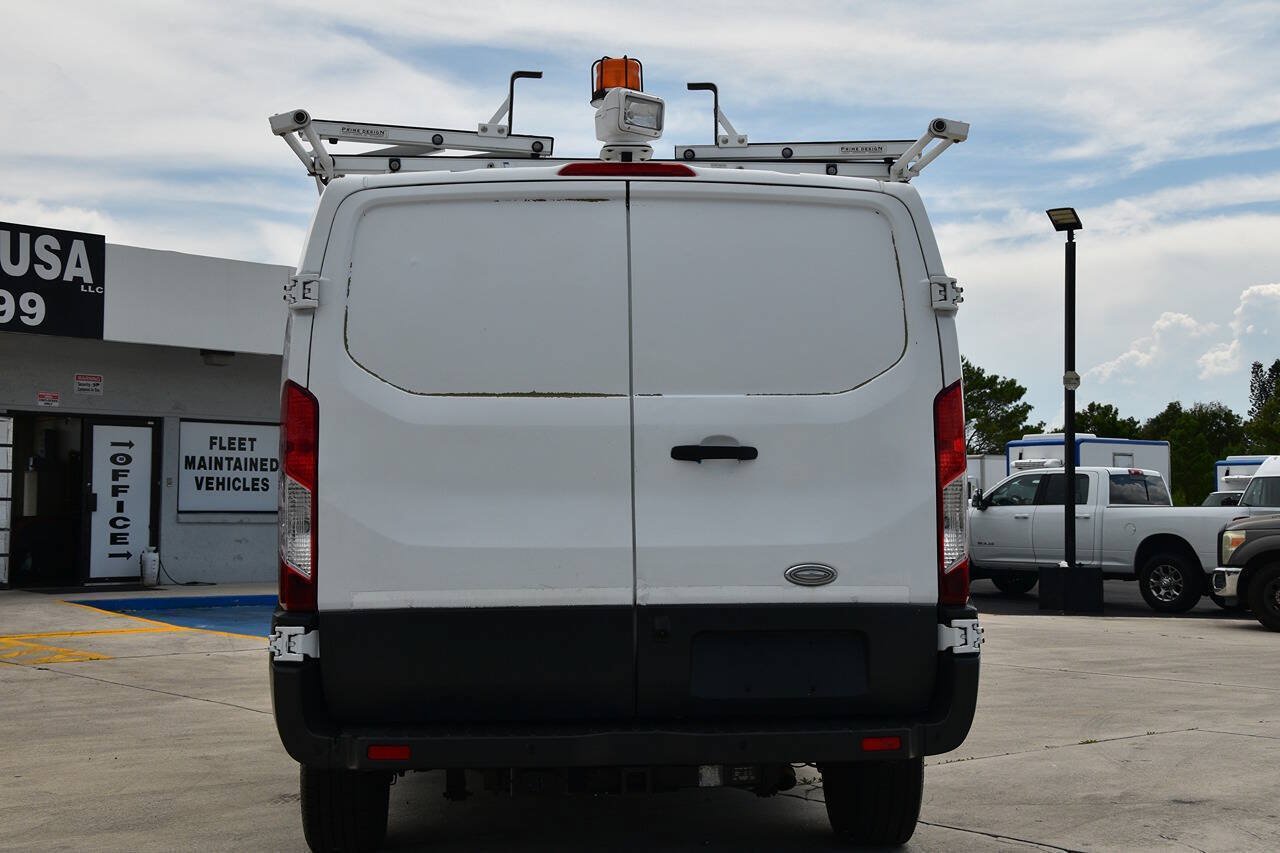 Used 2015 Ford Transit 250 130 Low Roof RWD image 6