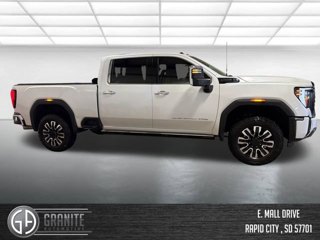 Used 2024 GMC Sierra 2500 Denali Ultimate image 6