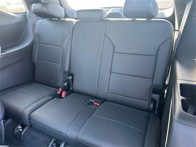New 2026 Chevrolet Traverse High Country w/ LPO, Floor Liner Package image 5