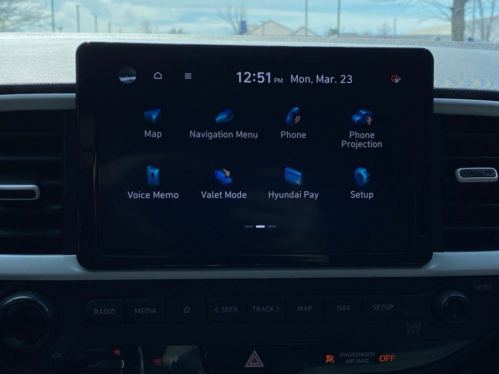 Certified 2025 Hyundai Venue Limited image 13