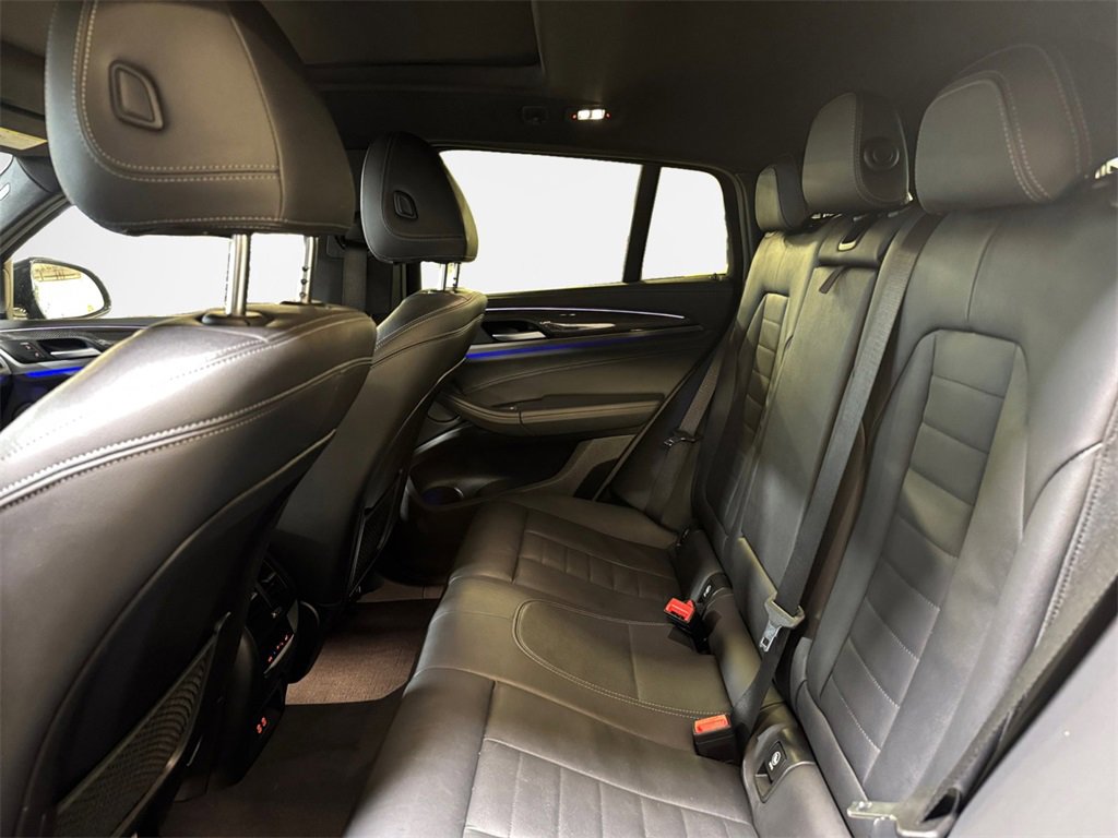 Used 2021 BMW X4 xDrive30i w/ Executive Package image 24