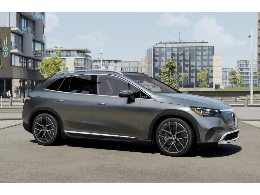 New 2026 Mercedes-Benz EQE 320 4MATIC SUV image 13