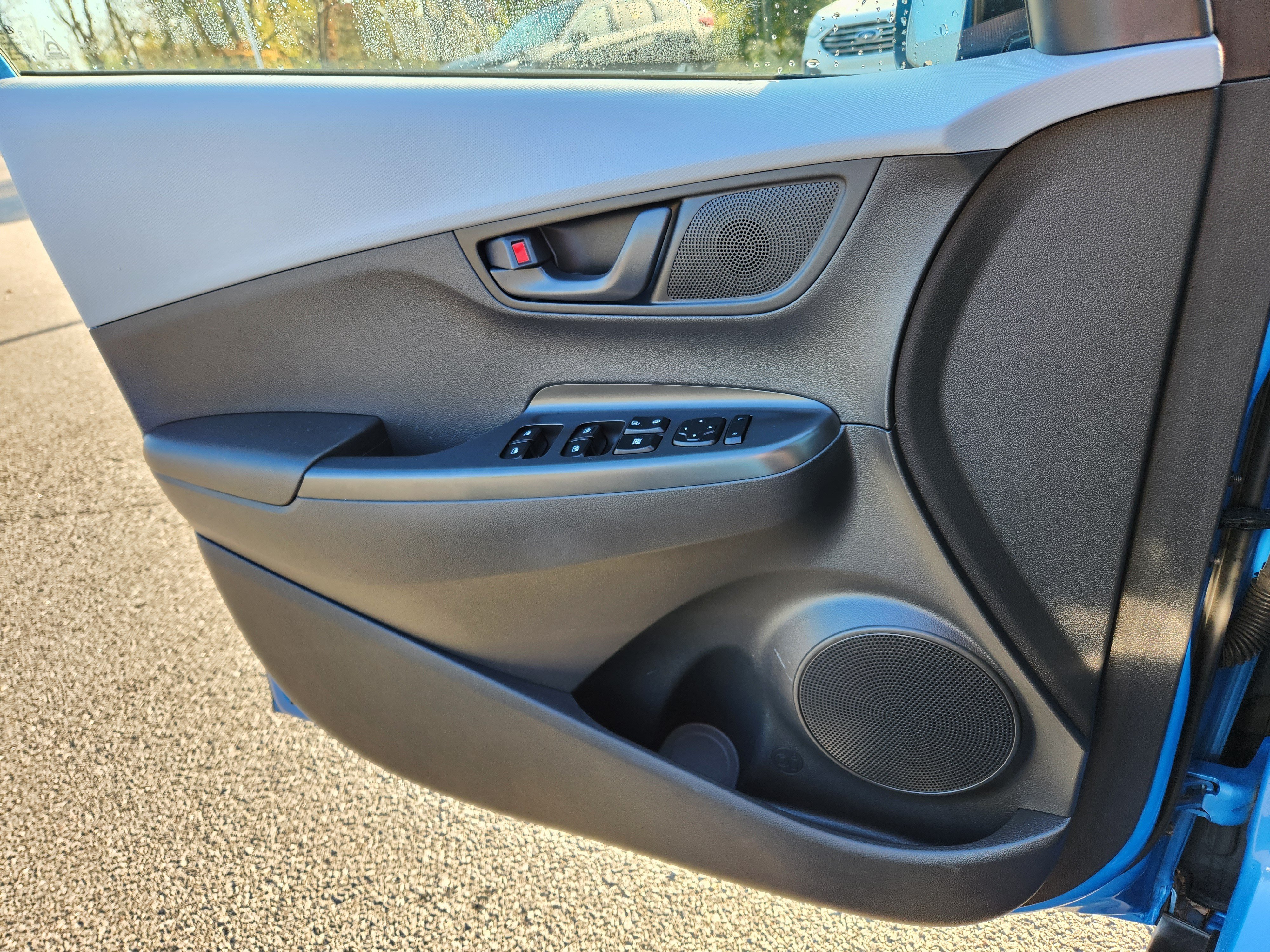 Used 2019 Hyundai Kona SEL FWD image 24