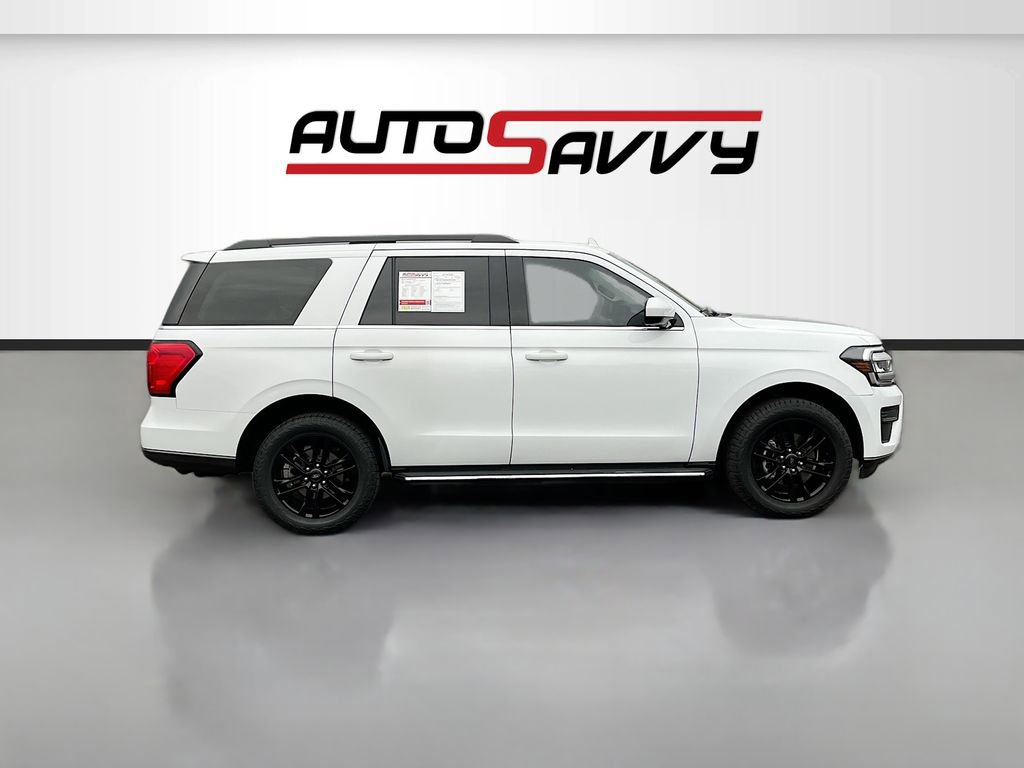 Used 2023 Ford Expedition XLT image 8