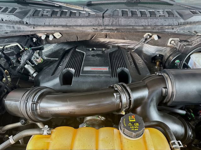 Used 2017 Ford F150 Raptor w/ Equipment Group 802A Luxury image 32