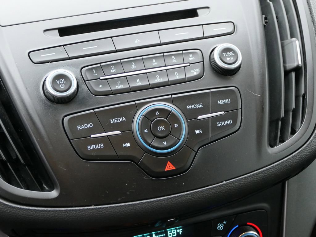 Used 2017 Ford Escape SE image 22