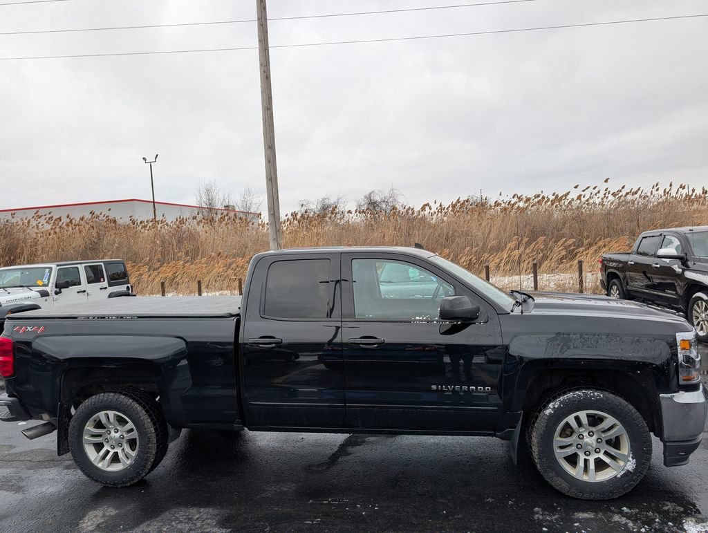 Used 2018 Chevrolet Silverado 1500 LT w/ All Star Edition image 8