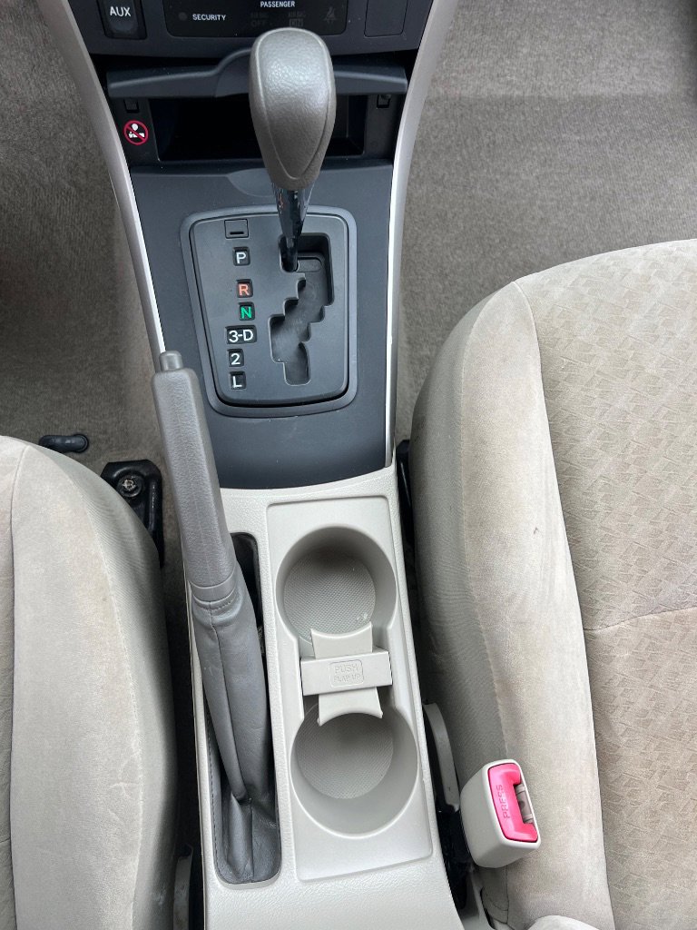 Used 2009 Toyota Corolla LE FWD image 18