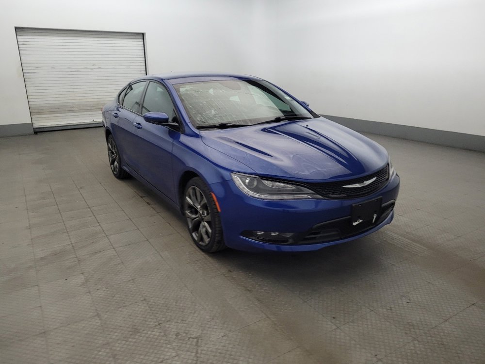 Used 2015 Chrysler 200 S w/ Navigation & Sound Group I image 13