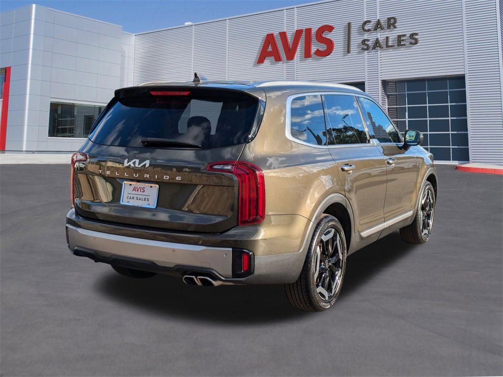 Used 2025 Kia Telluride S image 6