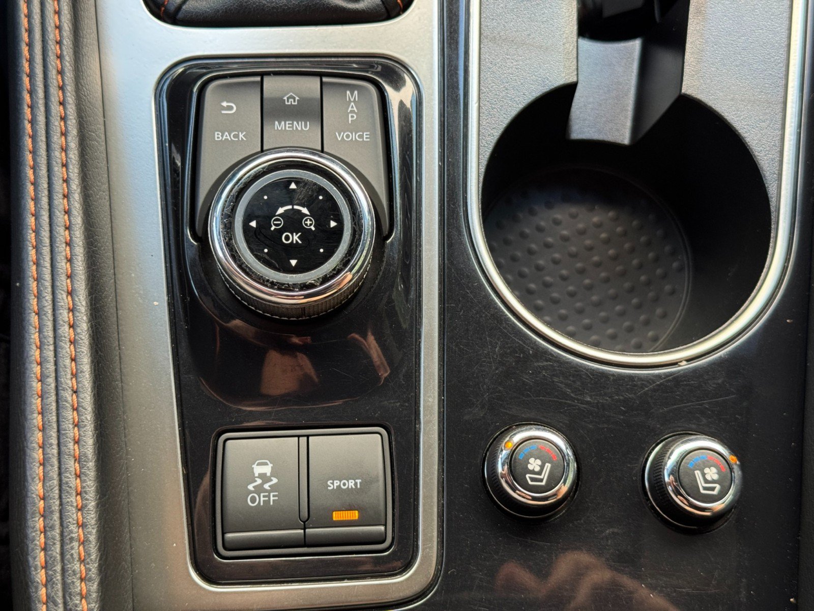 Used 2023 Nissan Maxima SR w/ Sport Mat Group FWD image 28