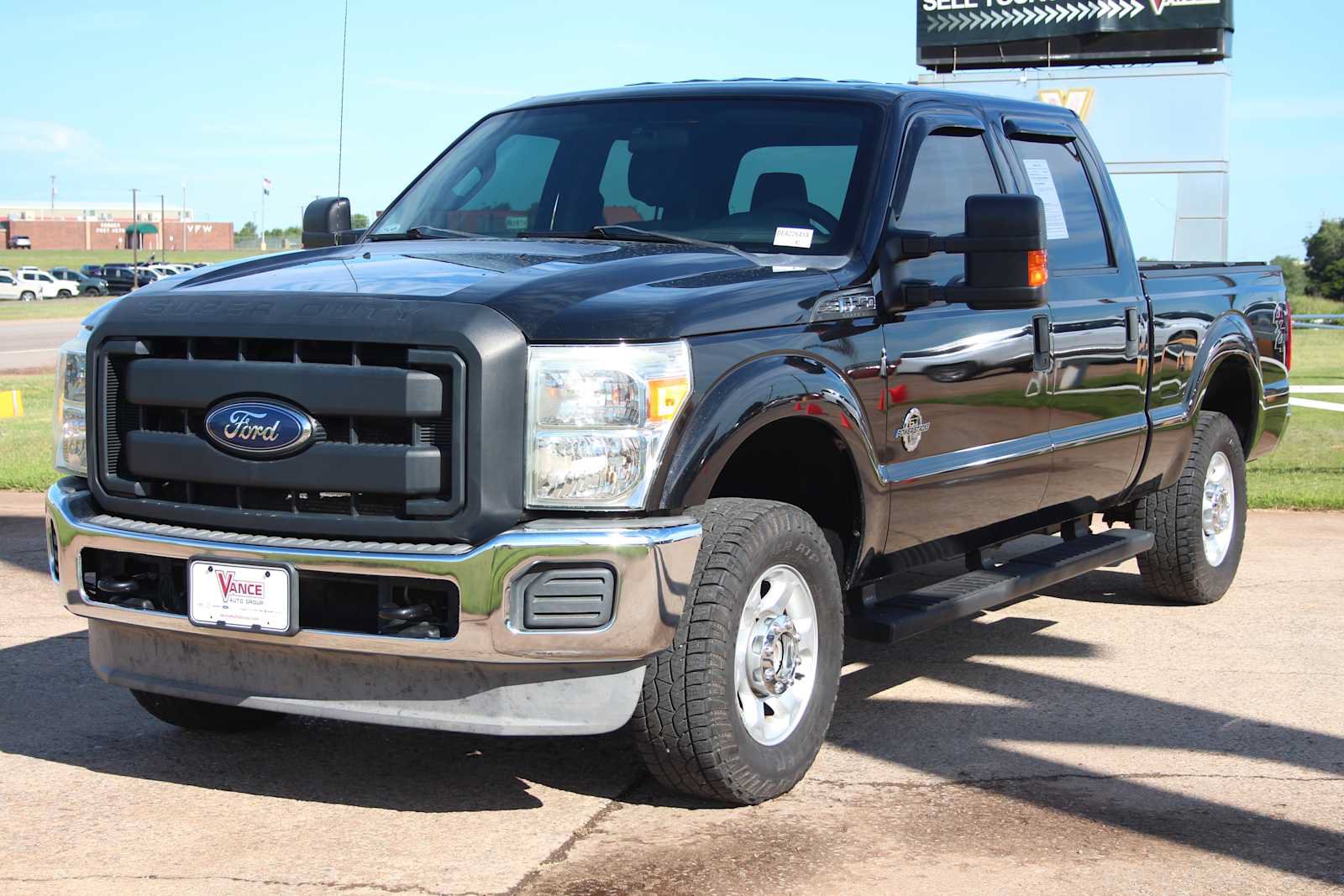 Used 2013 Ford F250 XL w/ PWR Equipment Group AWD/4WD image 3