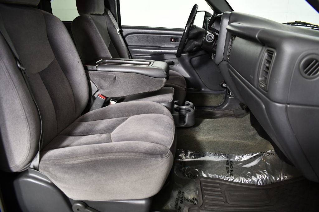 Used 2005 GMC Sierra 2500 SLE image 19