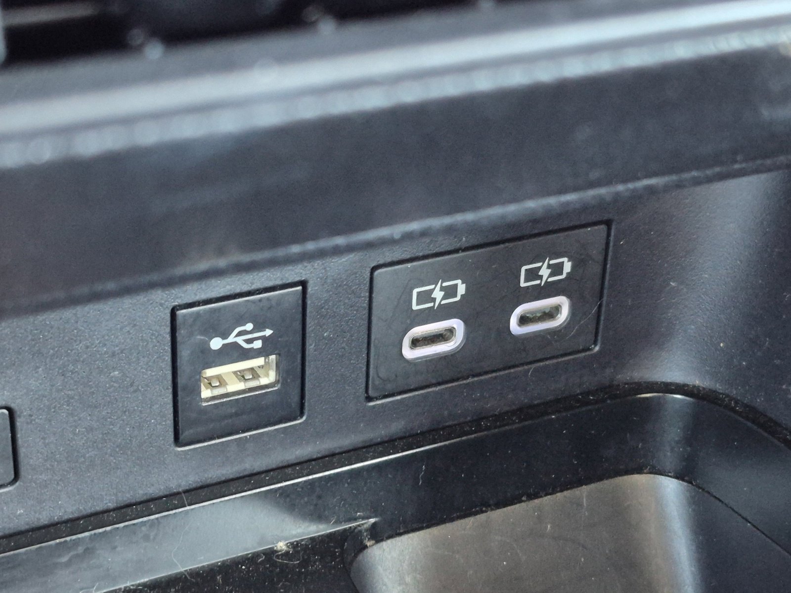 Certified 2025 Toyota Camry LE image 34