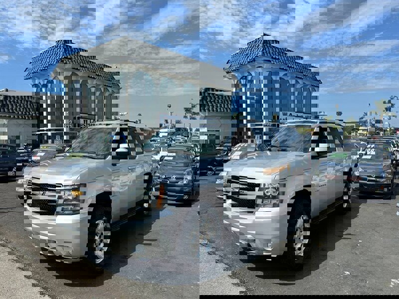 Used 2014 Chevrolet Suburban LT