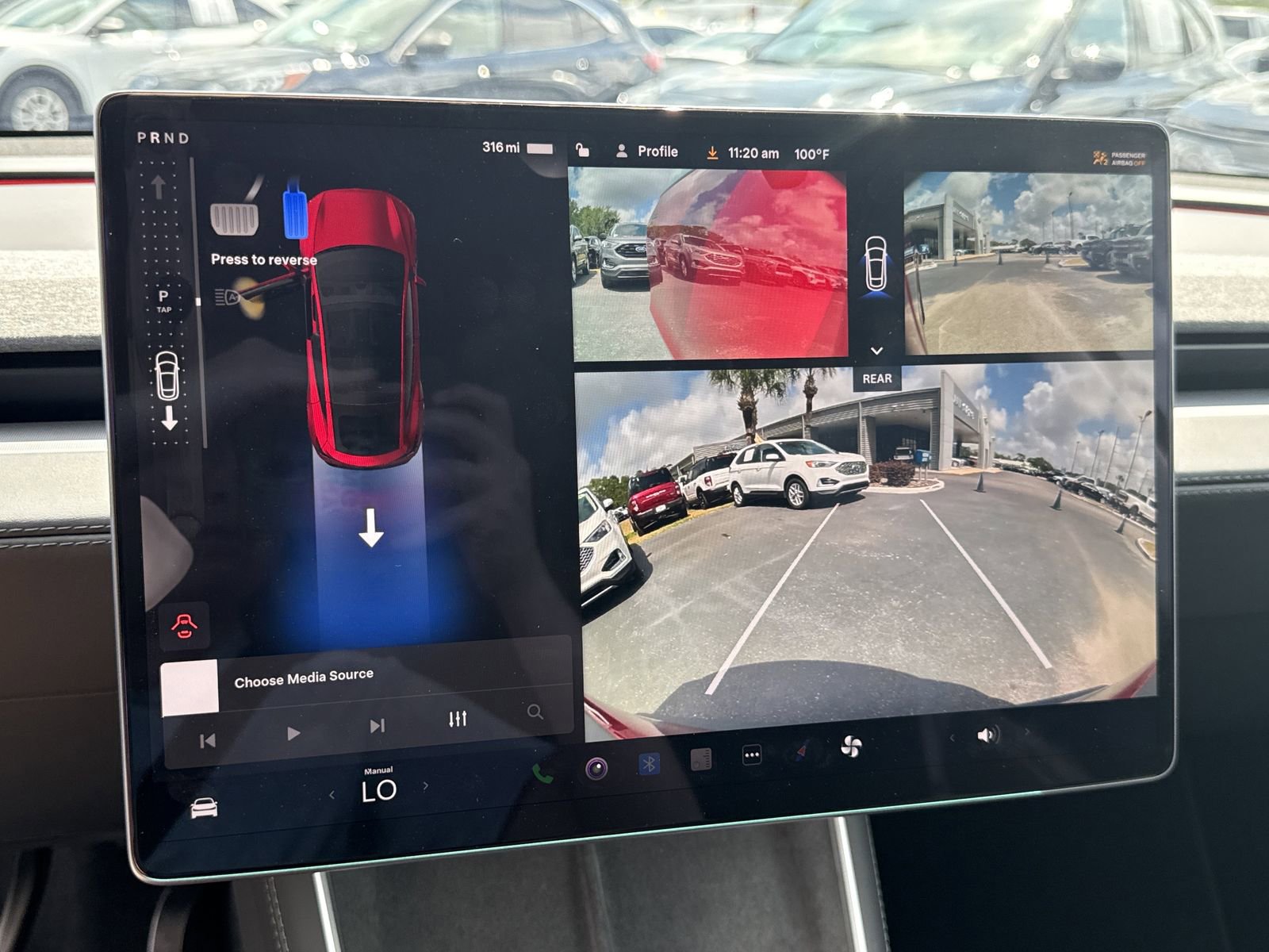 Used 2026 Tesla Model Y AWD image 28