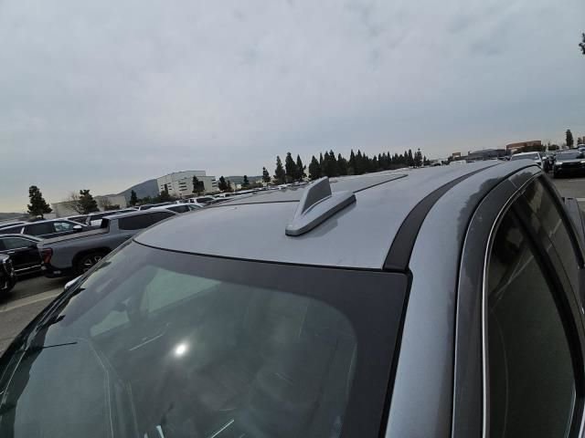 Used 2025 GMC Sierra 2500 Denali Ultimate image 2