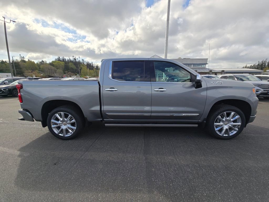 New 2026 Chevrolet Silverado 1500 High Country image 2