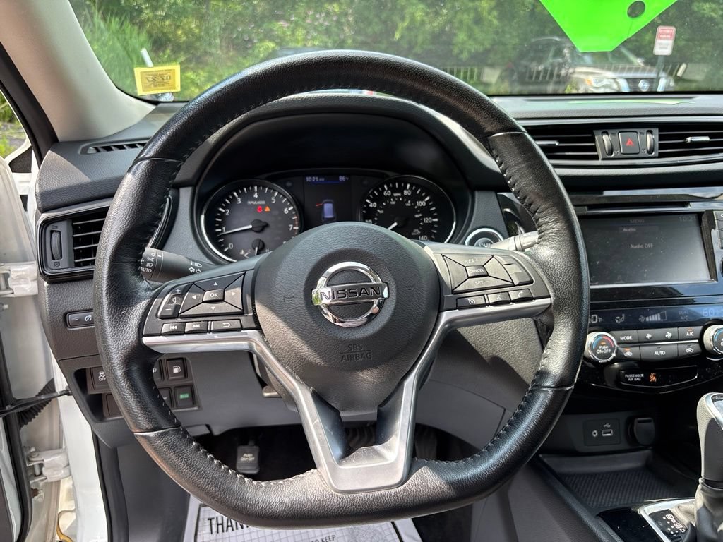 Used 2020 Nissan Rogue SV AWD/4WD image 22