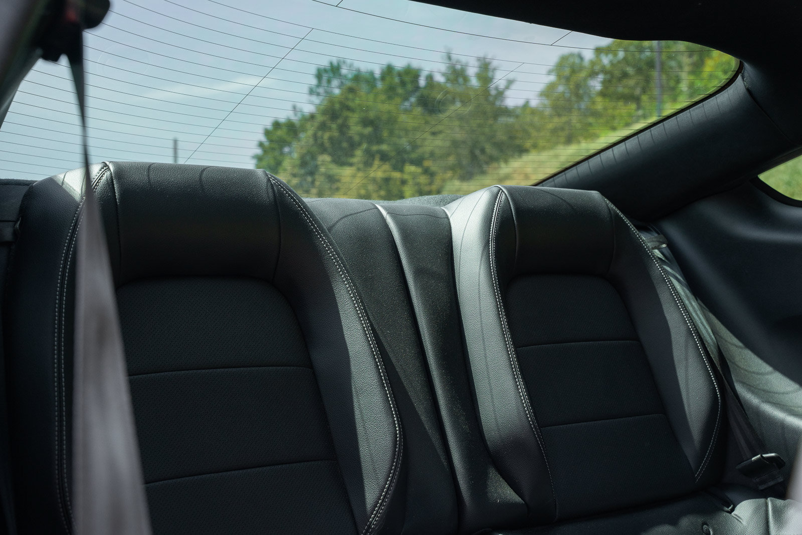 Certified 2018 Ford Mustang GT Premium RWD image 19