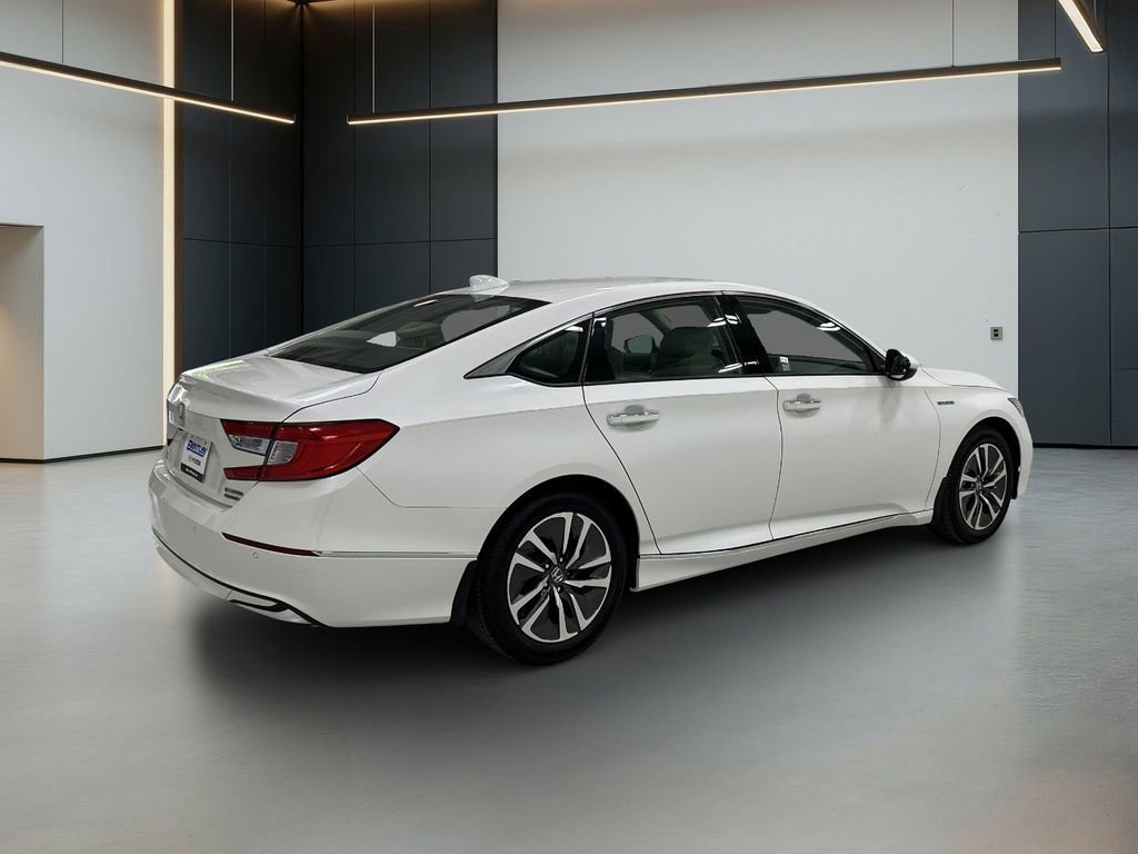 Used 2019 Honda Accord Touring image 5