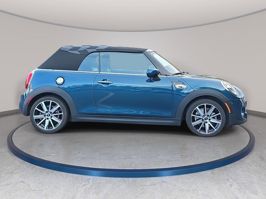 Used 2021 MINI Cooper S w/ Sidewalk Package image 5