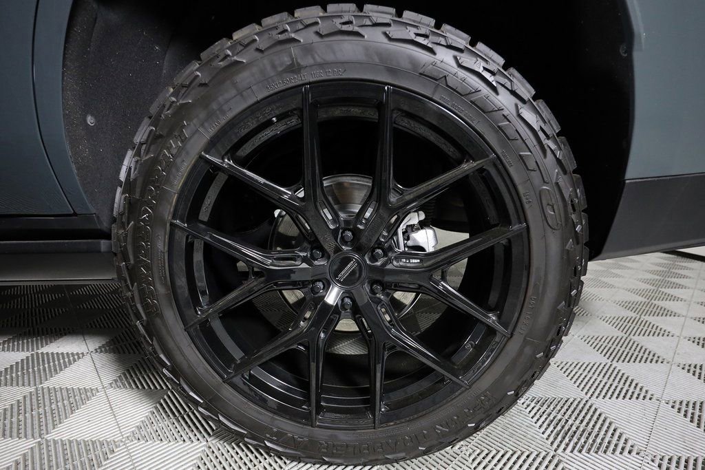 Used 2025 GMC Yukon AT4 Ultimate image 51