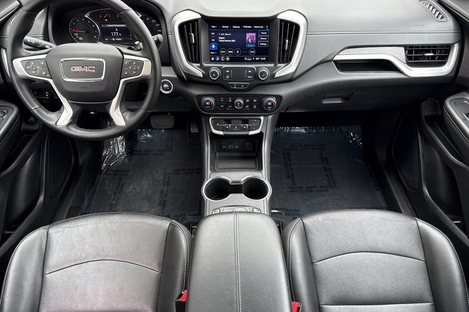 Used 2024 GMC Terrain SLT AWD/4WD image 13