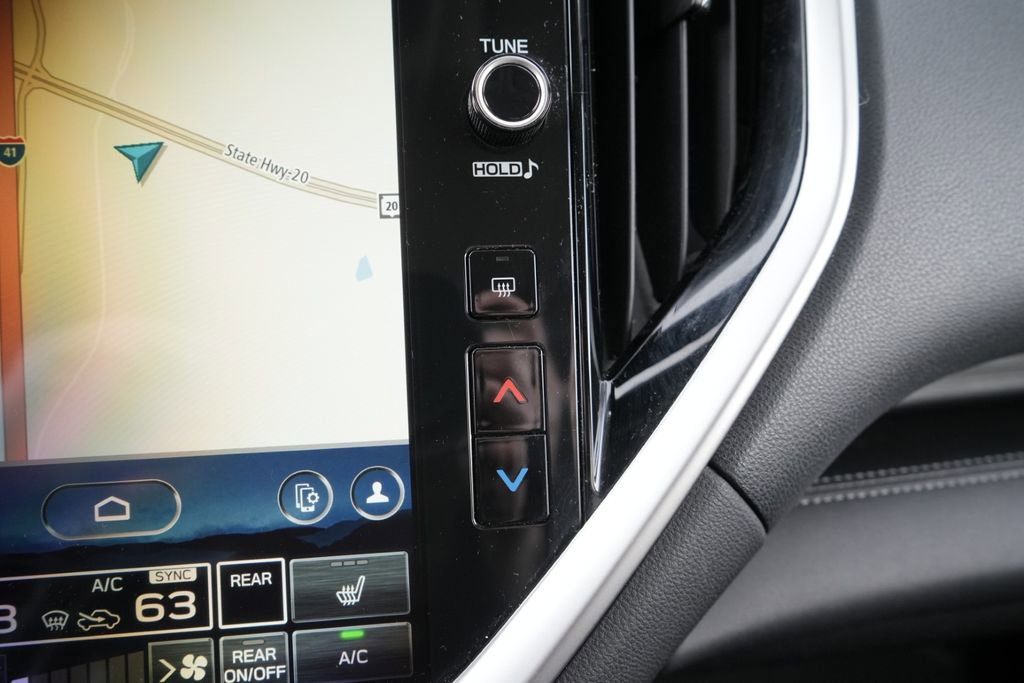 Used 2023 Subaru Ascent Limited w/ Technology Package image 39