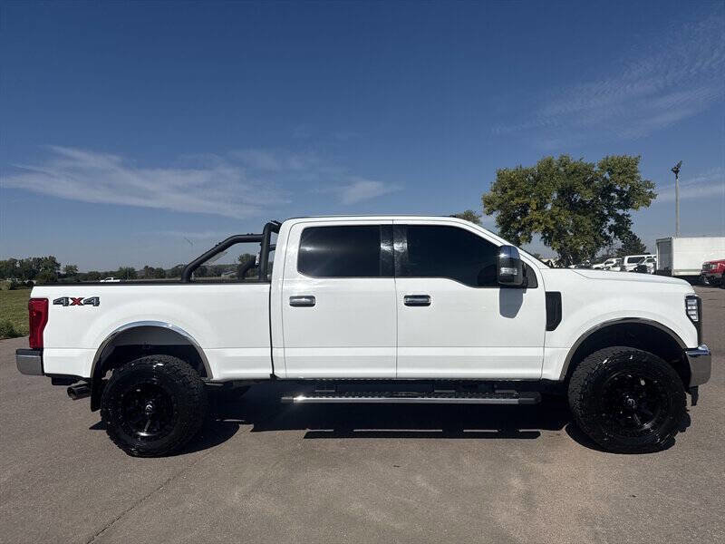 Used 2019 Ford F250 XLT w/ XLT Value Package image 9