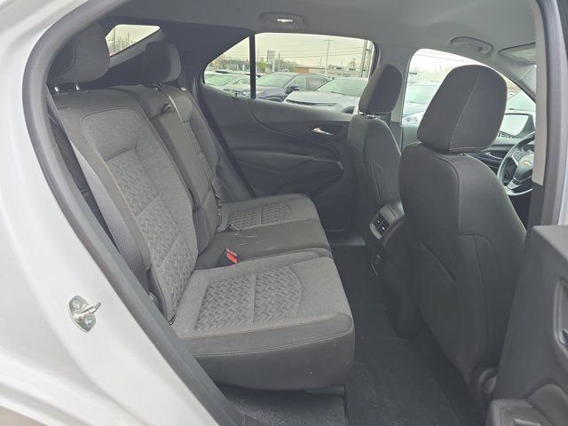 Used 2024 Chevrolet Equinox LT FWD image 18