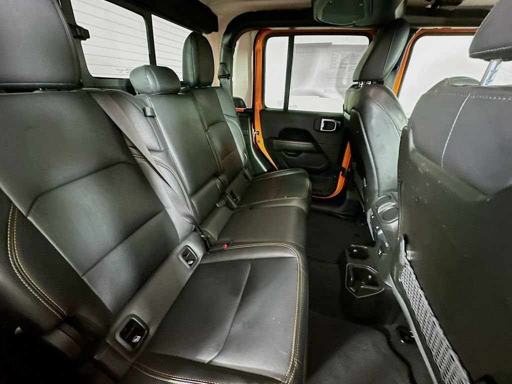 Certified 2025 Jeep Gladiator Sport AWD/4WD image 37