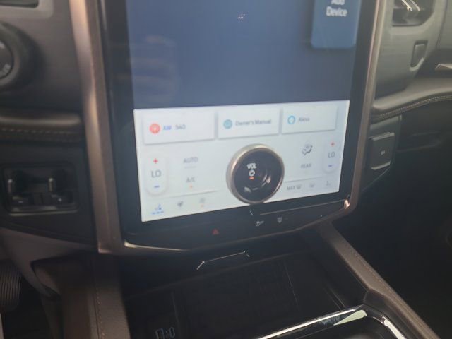 Used 2023 Ford Expedition King Ranch image 28