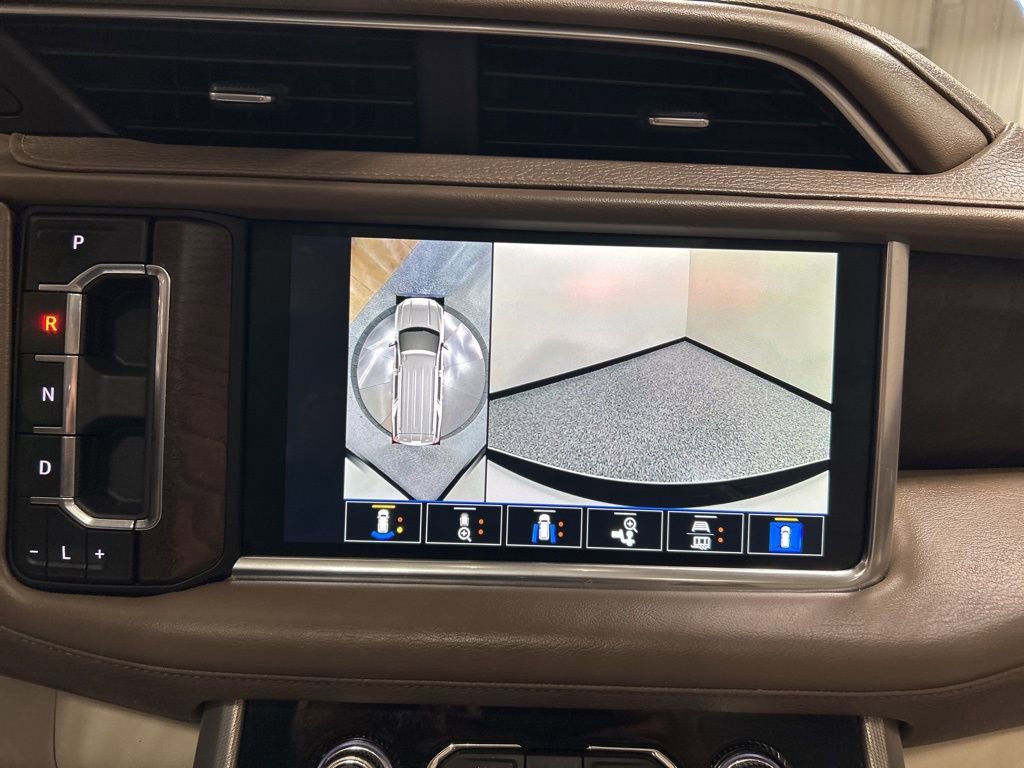 Used 2022 GMC Yukon XL Denali image 19