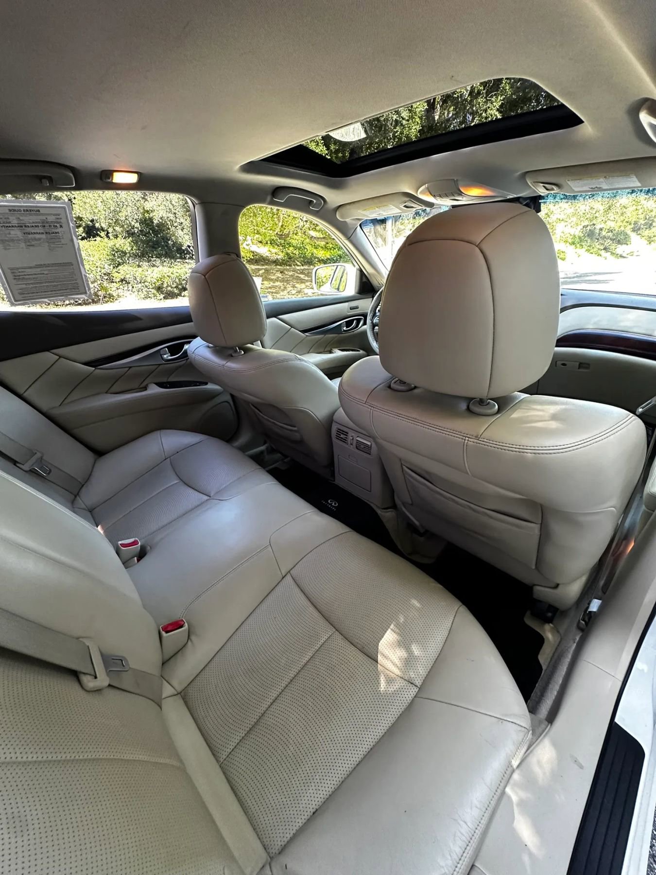 Used 2013 INFINITI M37 w/ Premium Pkg RWD image 27