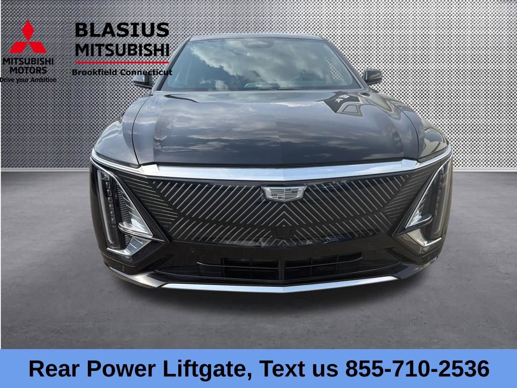 Used 2024 Cadillac Lyriq Tech AWD/4WD image 16