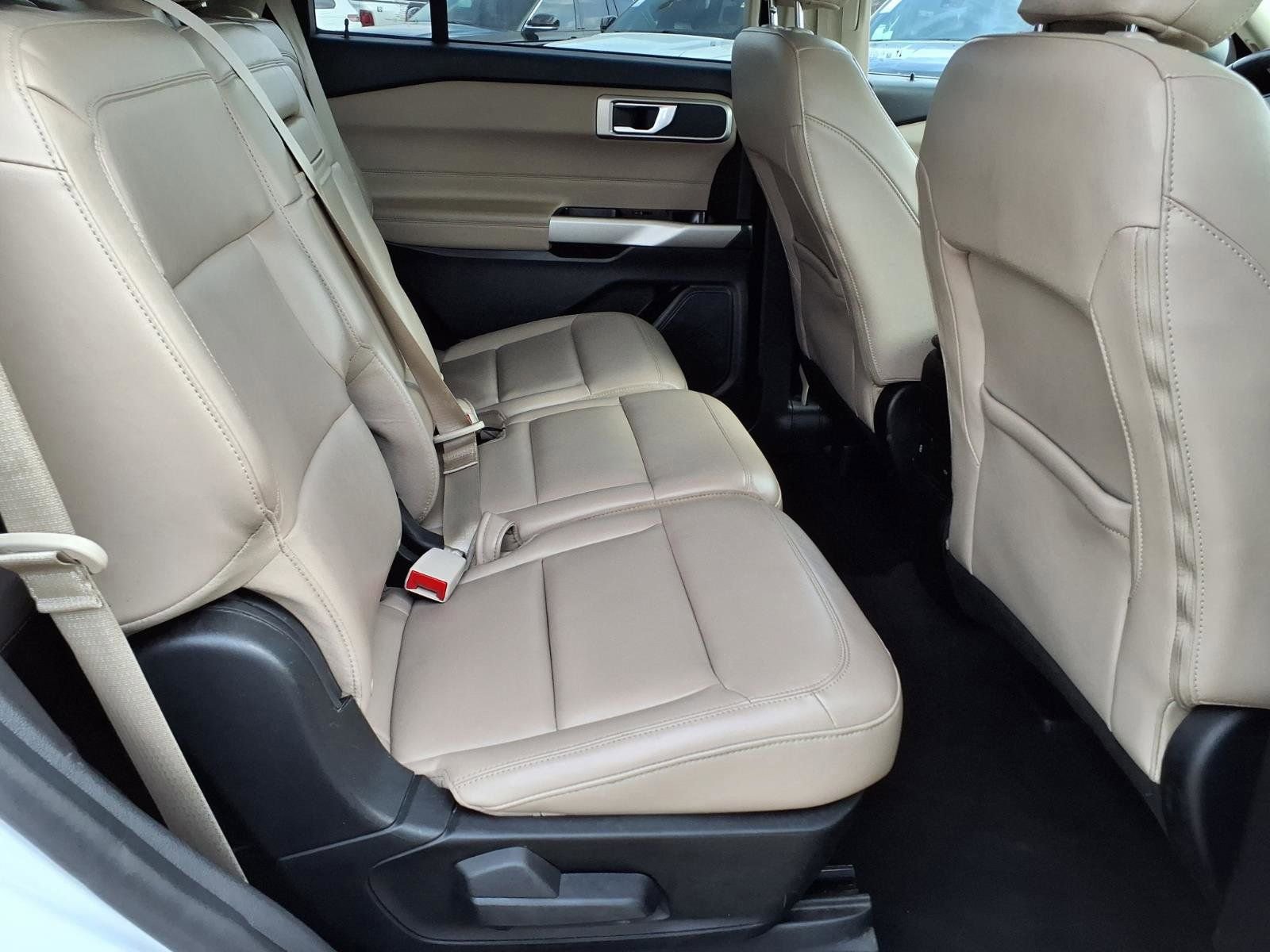 Used 2023 Ford Explorer XLT w/ Equipment Group 202A image 20