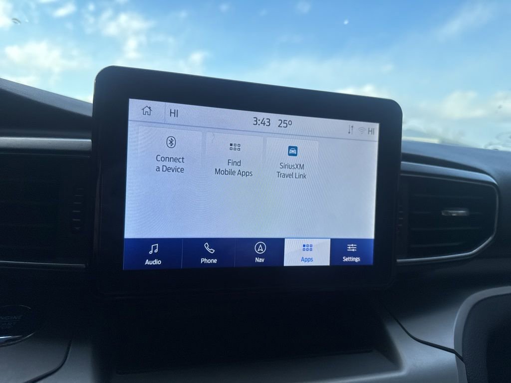 Used 2022 Ford Explorer XLT w/ Equipment Group 202A image 27