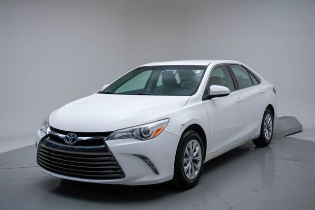 Used 2015 Toyota Camry LE